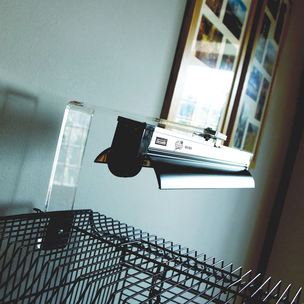 Arcadia Puresun Mini 8W 2,4% UVB – Zestaw oświetleniowy lampa z żarówką dla papug - Image 2