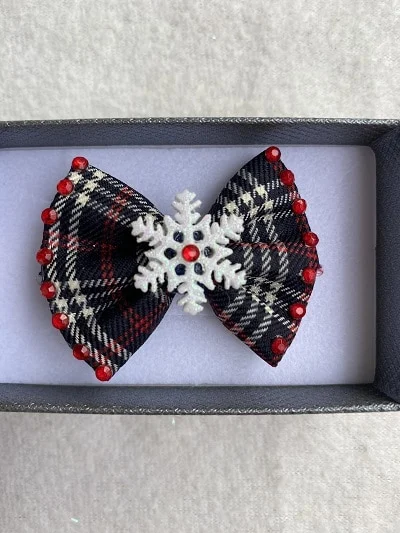 Elegancka kokardka śnieżynka – spinka