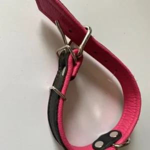 Obroża ze skóry łosia różowo- czarna 45cm długość , szer 3 cm